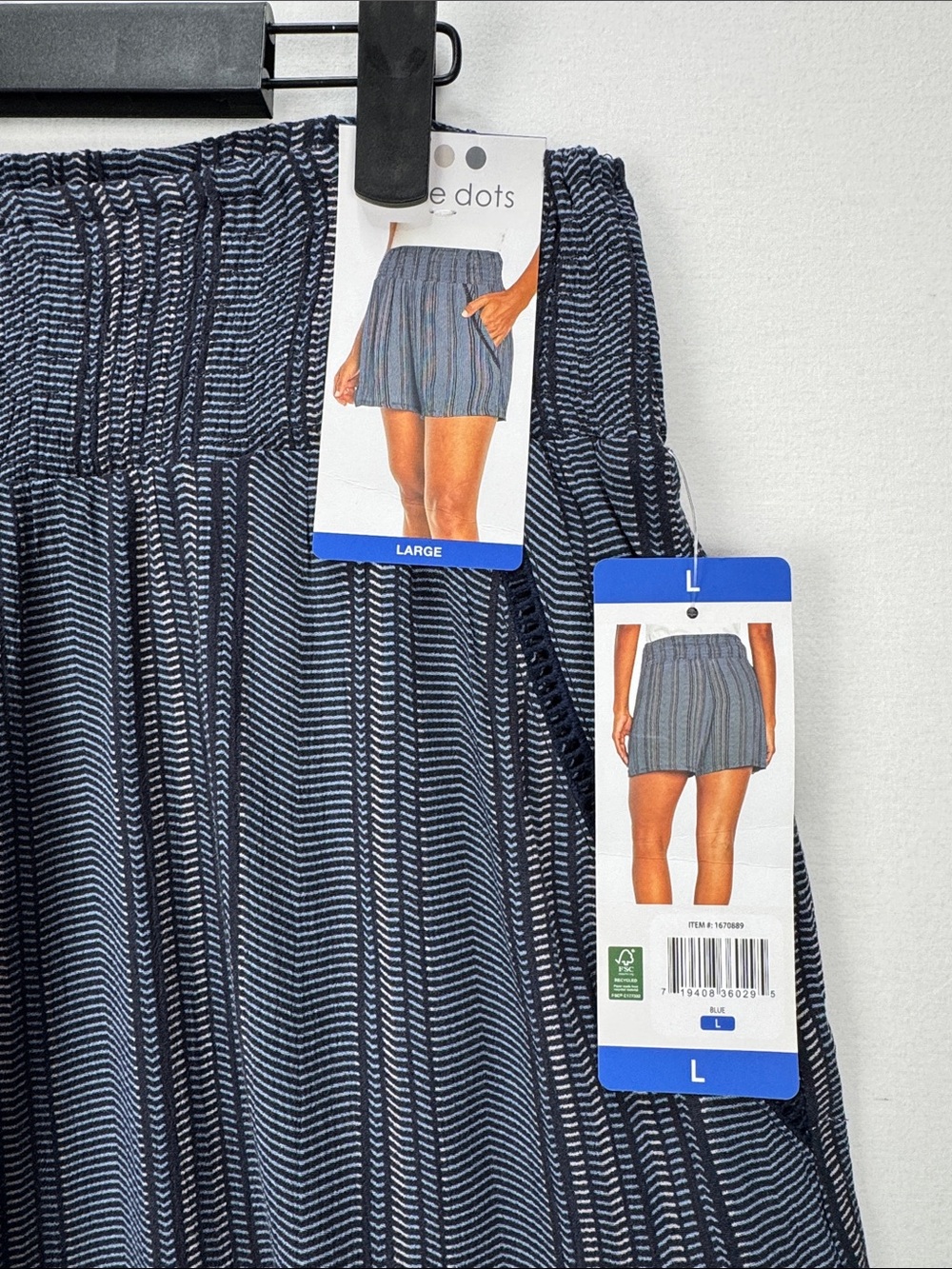 Three Dots Blue Striped Pull On Shorts Women’s Size Large NWT - Picture 4 of 4